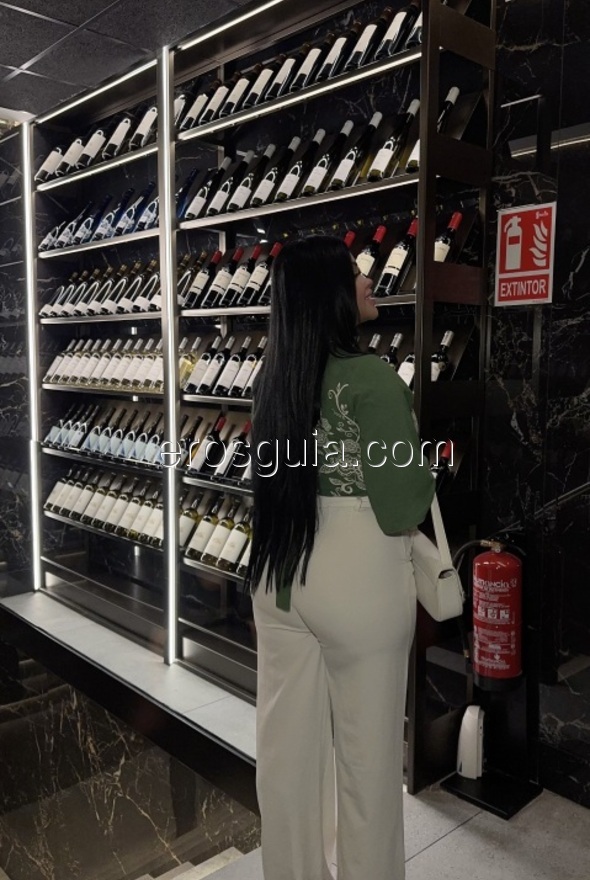 Larissa, escort girl à Madrid