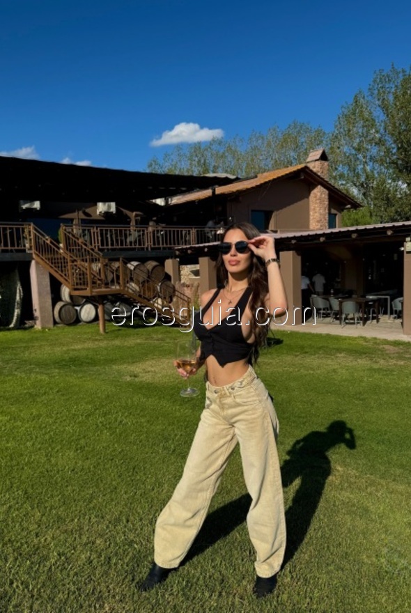 Emily, Argentina