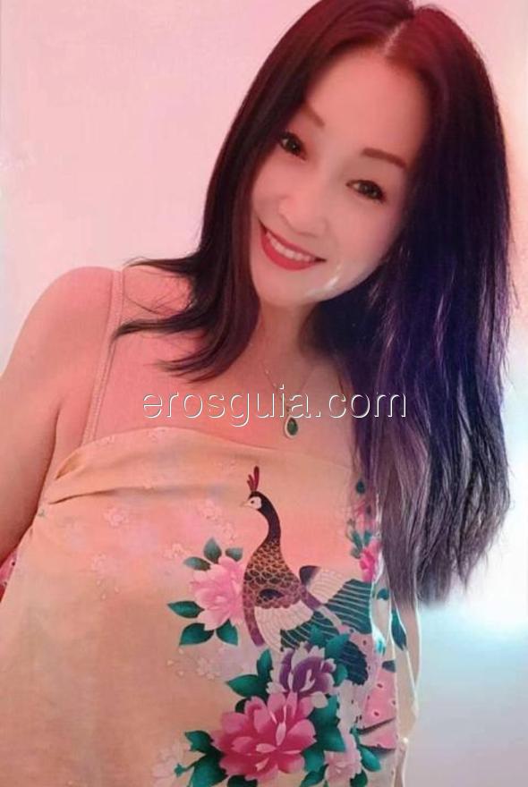 Feifei, escort en barcelona