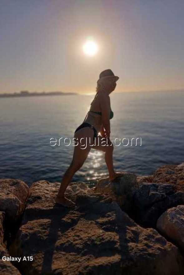 Tais, Valencia escort Colombian