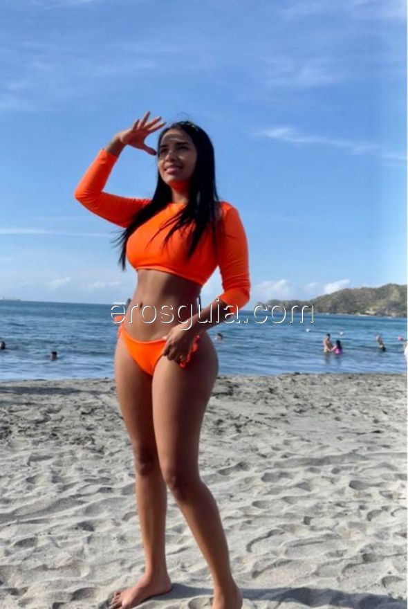 Mia, Colombienne