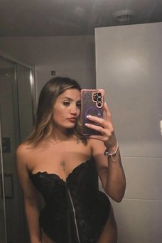 Penelope Cross, escorts madrid Española
