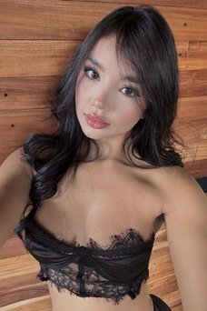 Isabella, Colombiana