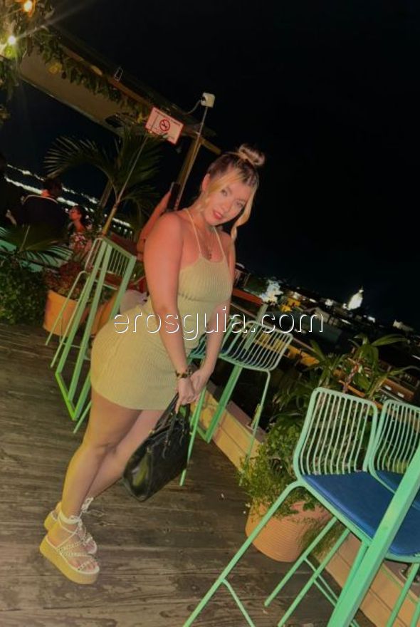 Andrea, Colombiana