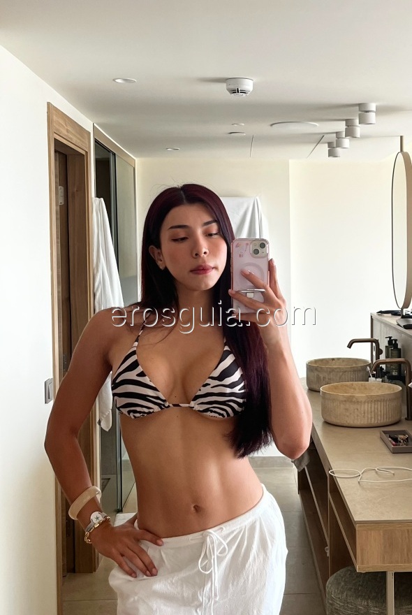 Ale, escort trans Colombiana