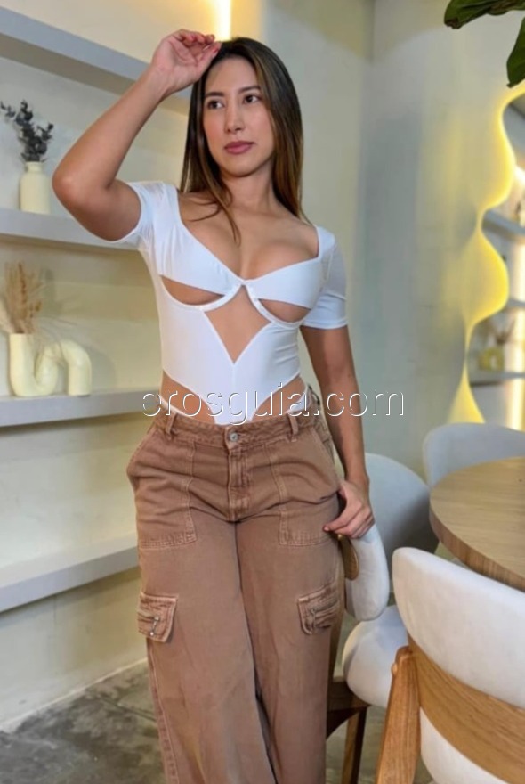 Camila, Madrid escort Colombian