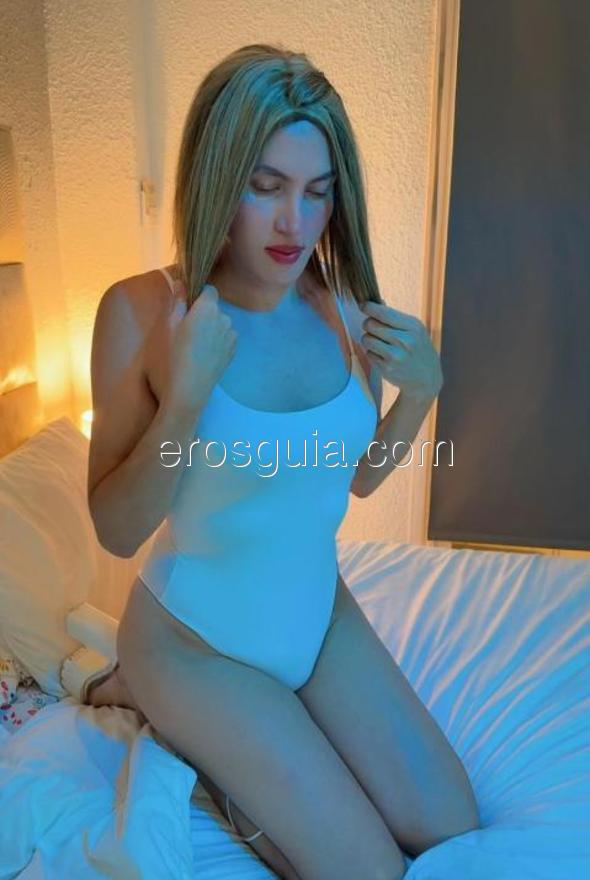 Karina, escort trans in barcelona Colombian