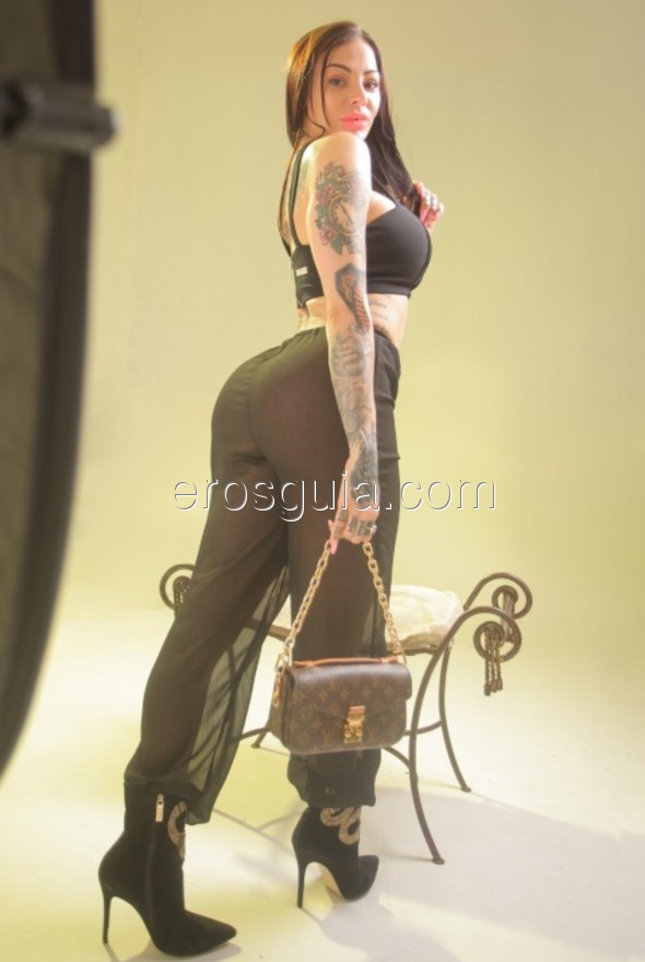 Gio, Barcelona escort Uruguayan