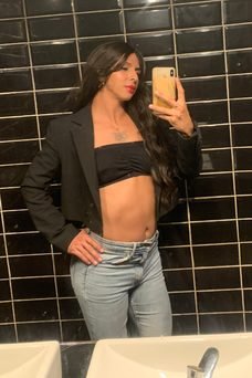 Sharon Valentina , escort trans en barcelona Venezolana