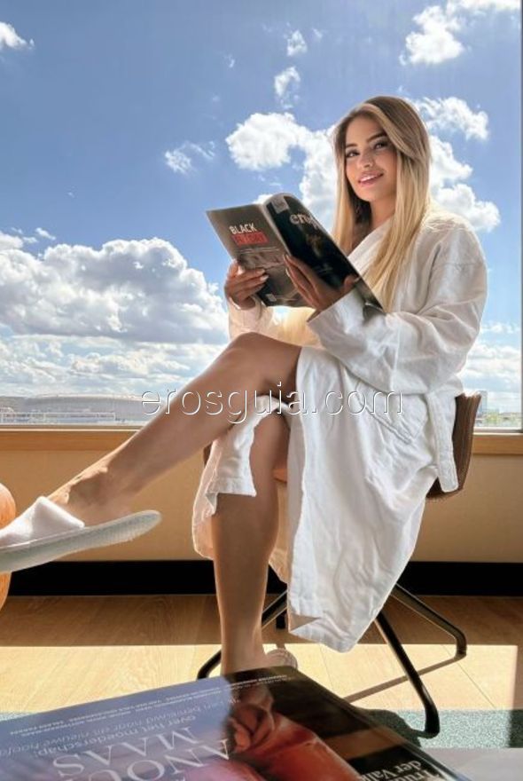 Cataleya, escort en barcelona Colombiana