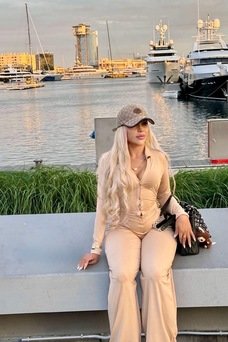 Mirela , escort madrid Brasileña