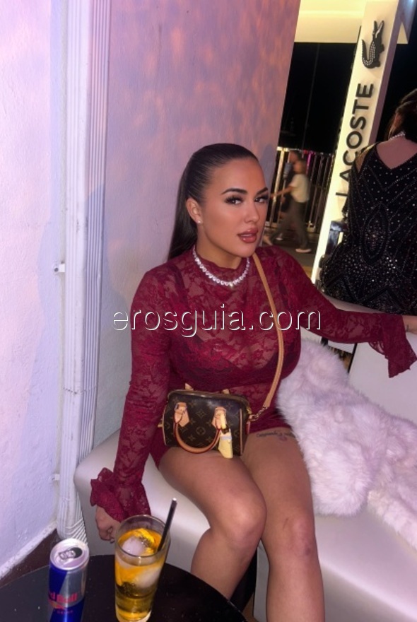 Kylie, escort girl à Marbella