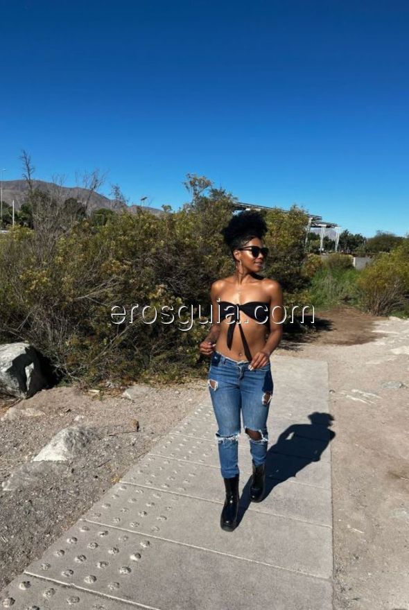 Cristal, escort in madrid Colombian