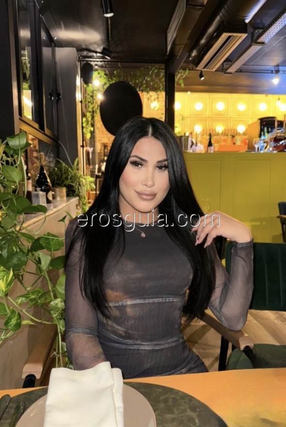 Laura Myler, escort travesti Brasileña