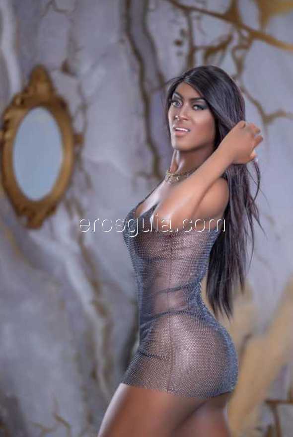 Rubi Pantera, Brésilienne