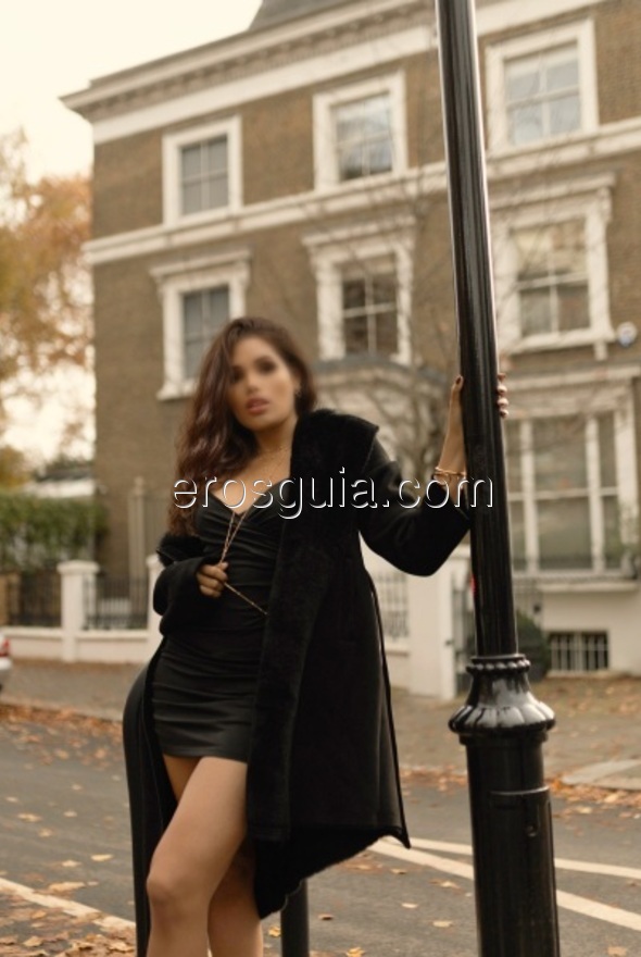 Laura, escort barcelona Brasileña