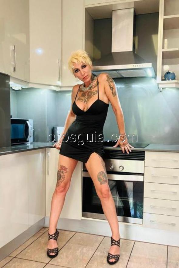 Esther, escort barcelona Española