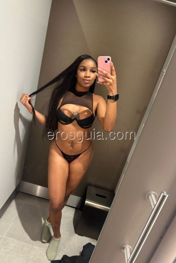 Canela, Barcelona escort Colombian