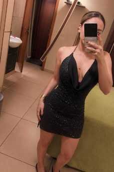 Yasmin , Brasileña