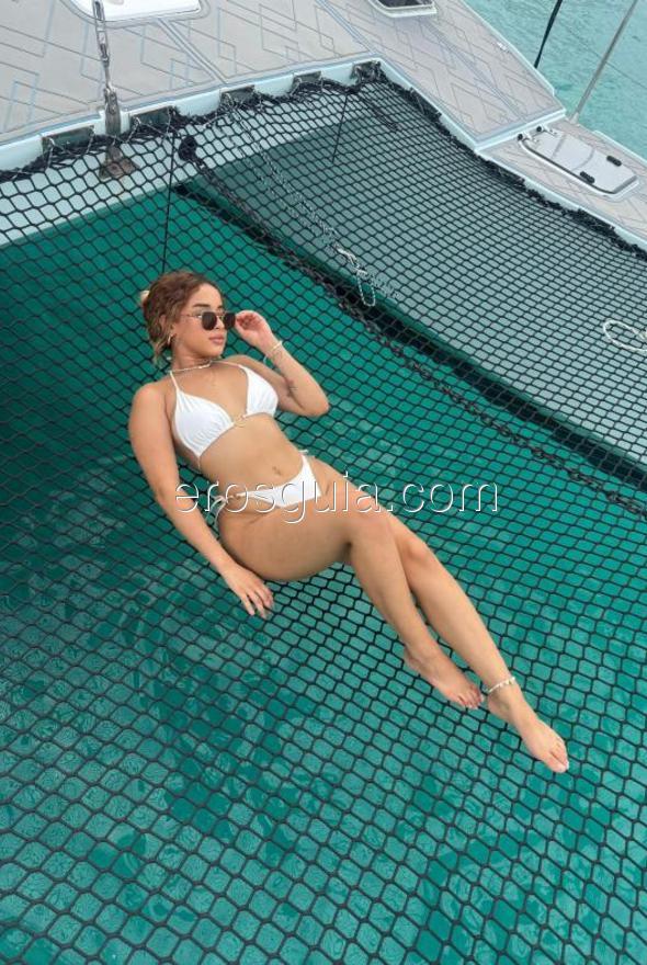 Barbie, escorte Barcelone Colombienne