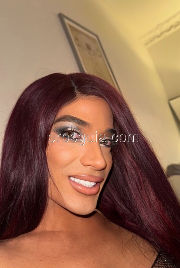 Electra, trans escort