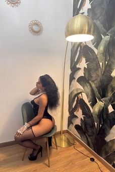 Camila Valentina , escort trans en barcelona Ecuatoriana