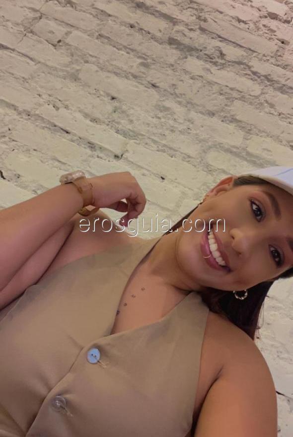 Estefy, escorte girl à Barcelone Colombienne