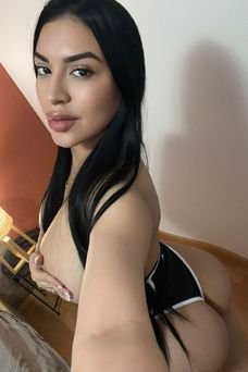 Isis , escorts en barcelona Colombiana