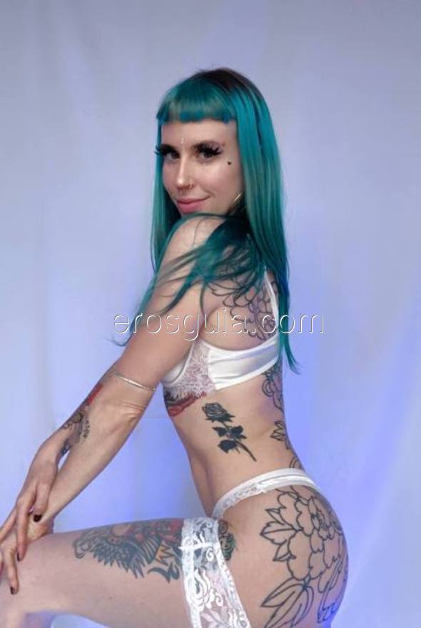 Elea Samsa, Española