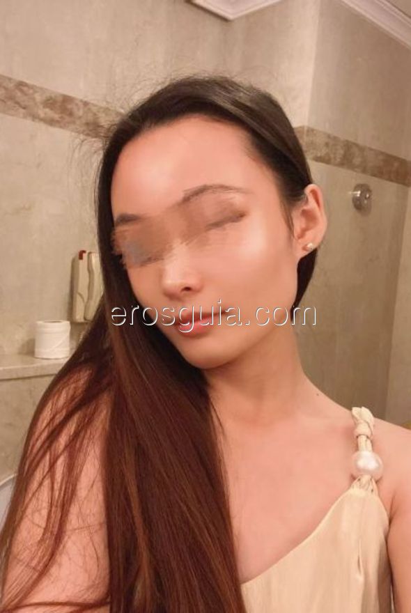 Luna, escort barcelona 