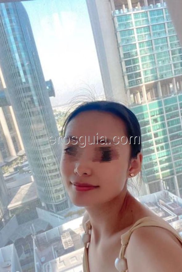 Luna, escort en barcelona 