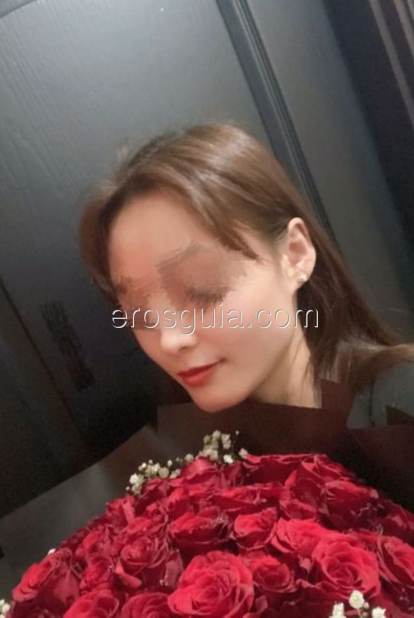 Luna, escort en barcelona