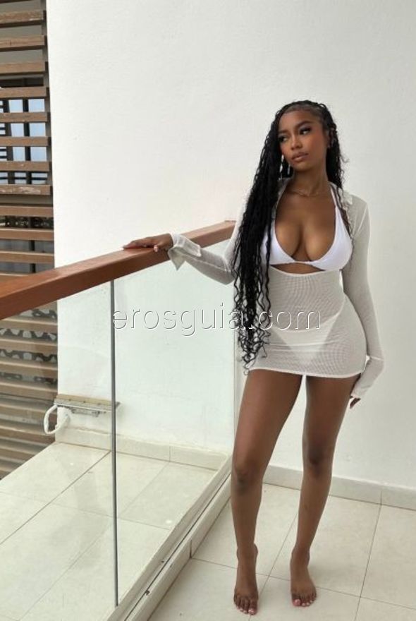 Zoe, escorte girl à Barcelone Colombienne