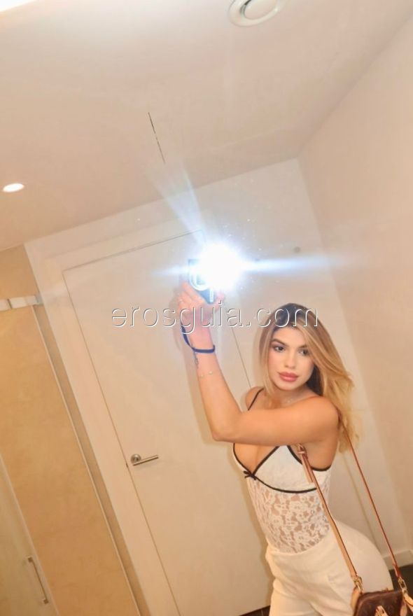 Megan, escort en barcelona