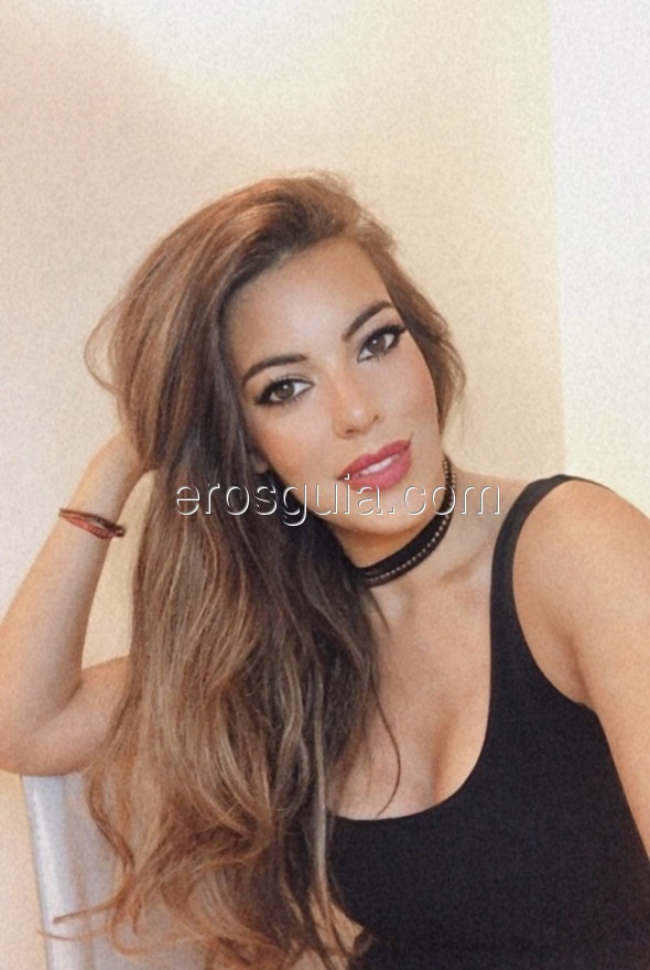 Mia , escort en barcelona