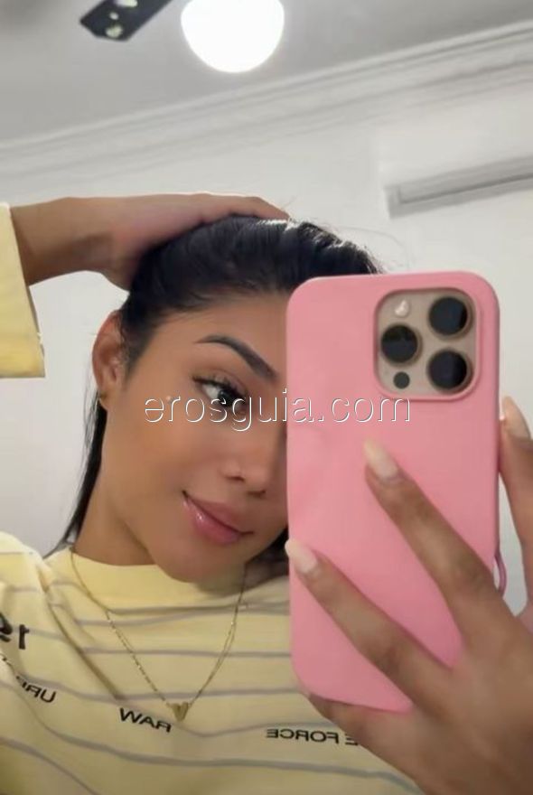 Valery, escorte girl à Marbella Colombienne