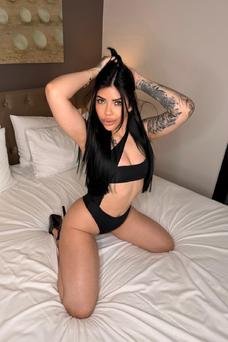 Luciana, Colombiana