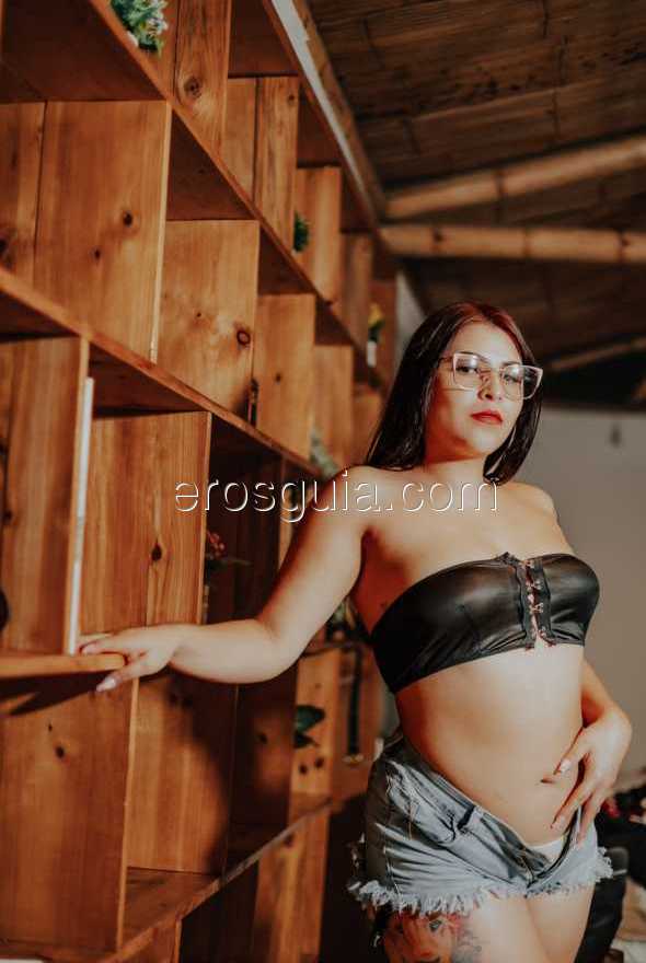 Zafiro, escort barcelona Española