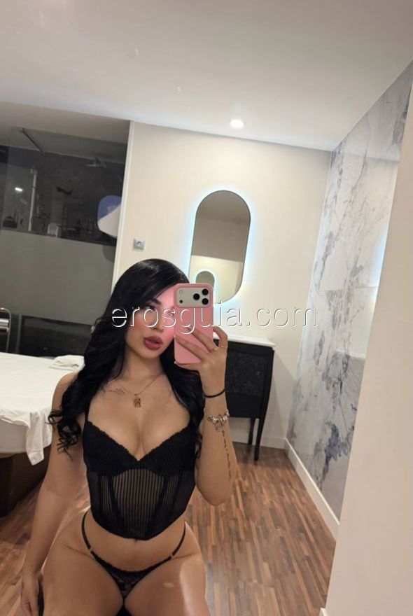 Gabriela , Colombian