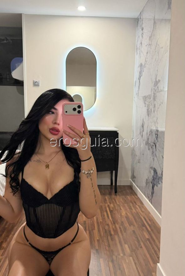 Gabriela , Colombian