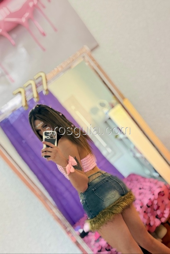 Pamela Praga, trans escort