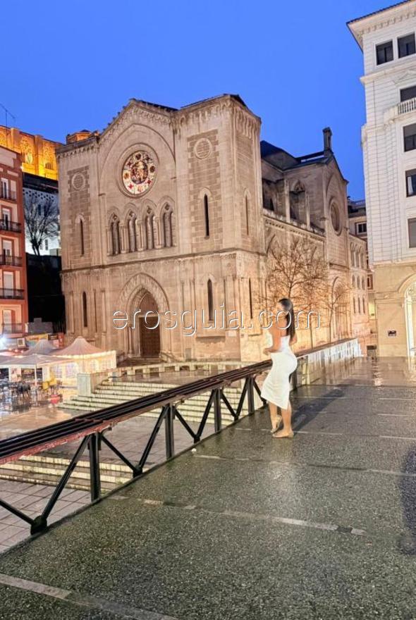 Natasha, escorte girl à Madrid Vénézuélienne