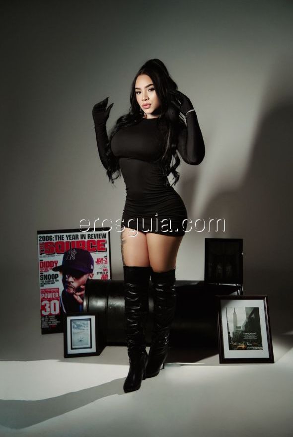 Mara, escort girl à Espagne