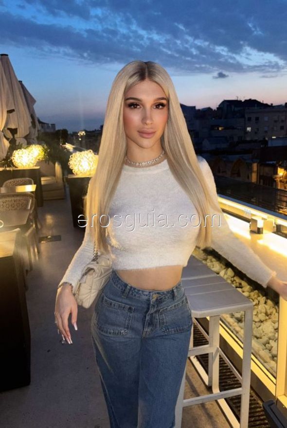 Daniela, escort trans barcelona Española