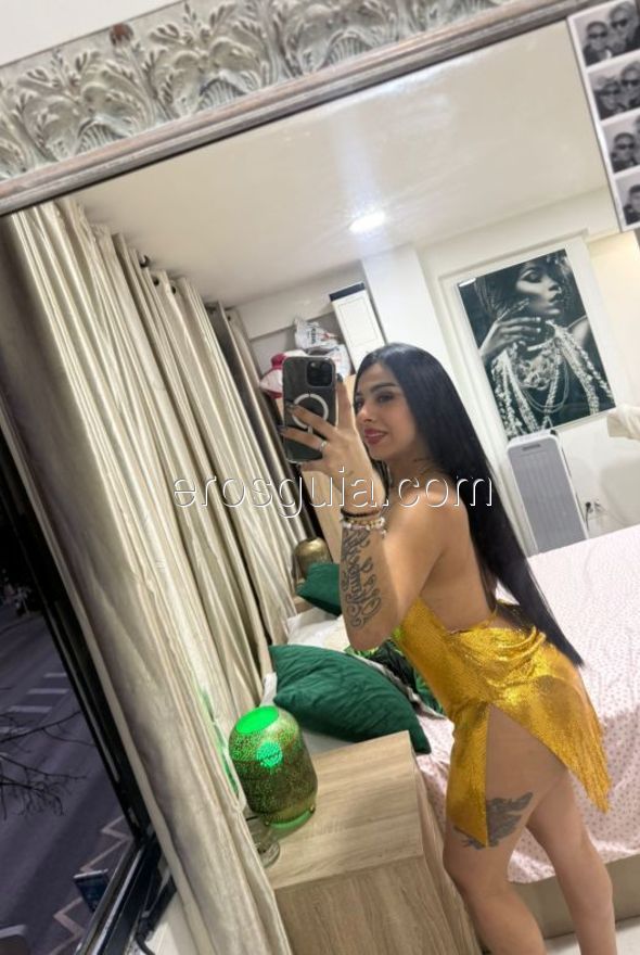 Perla, escort travesti Colombiana