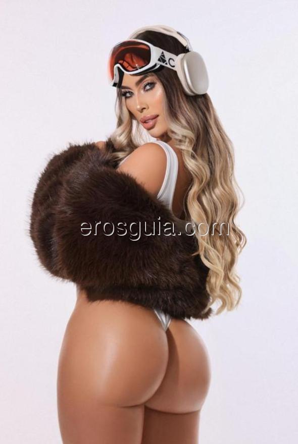 Scarlett, escort Marbella Colombian