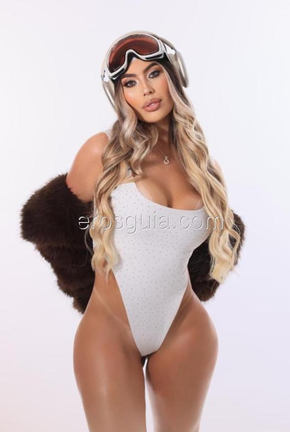 Scarlett, escort in marbella Colombian