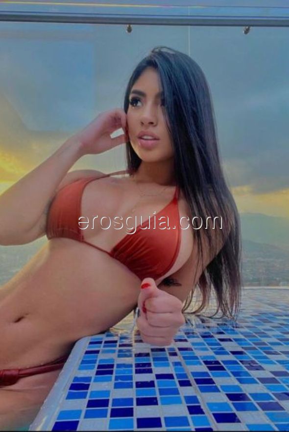 Mía parís , escort en madrid