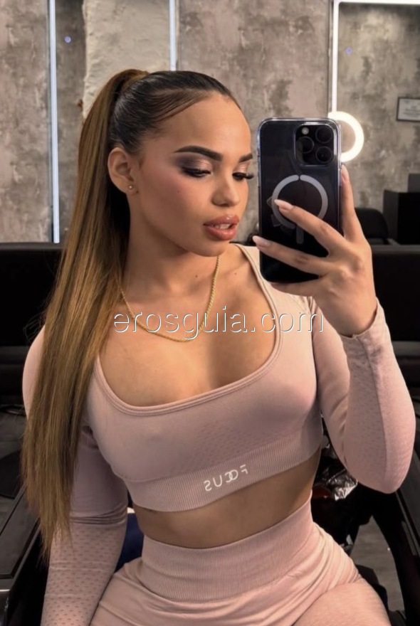 Megan , escort madrid 