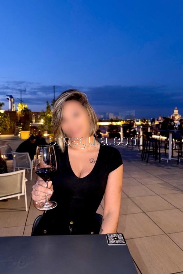 Luanna , escort girl à Barcelone